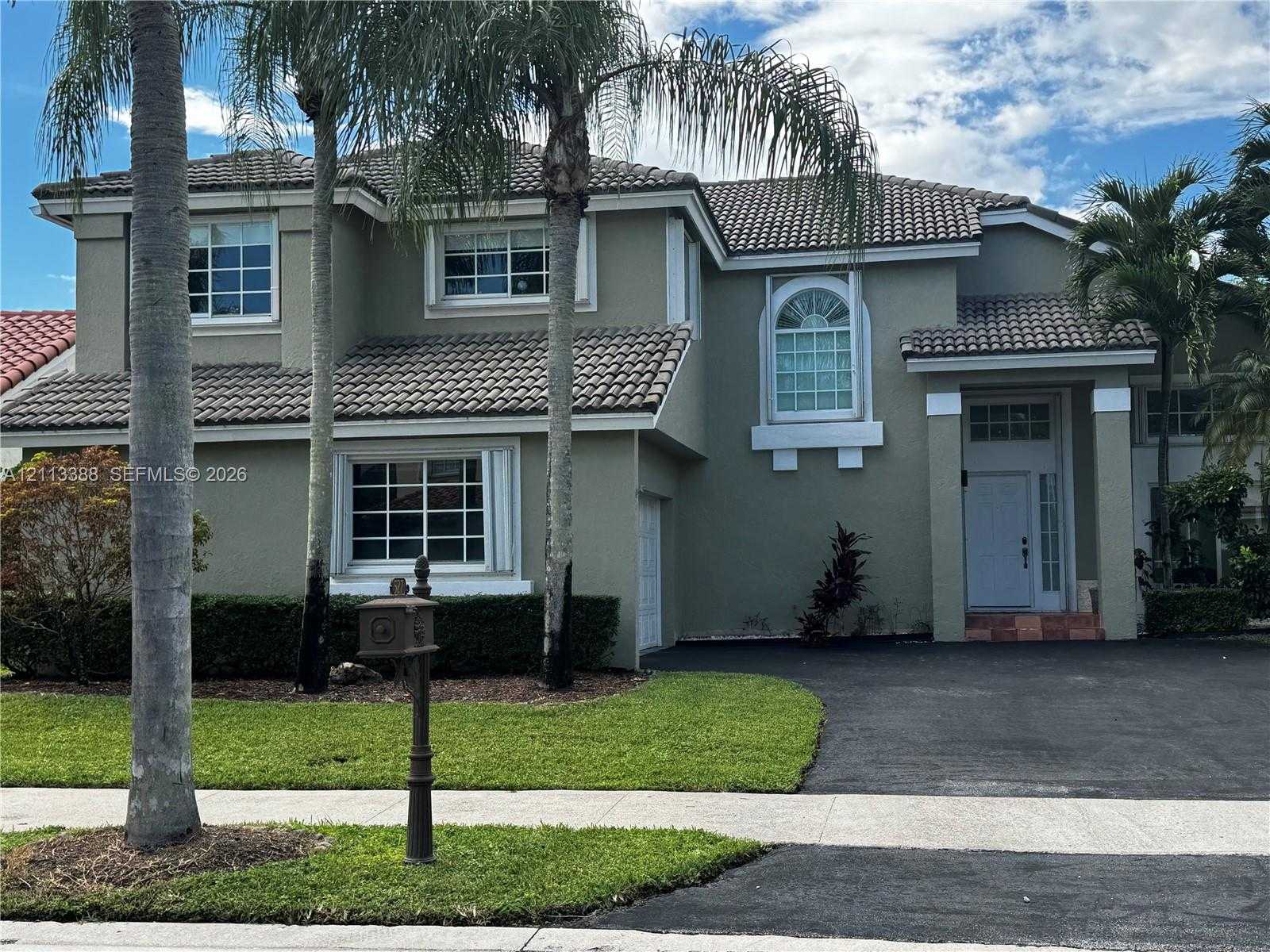 527 Water Pt Weston Florida United States, for Sale, residential, Radmila Mandel, Florida Sky Realty Group
