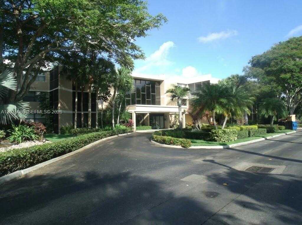 16500 Golf Club Rd  APT 104 Weston Florida United States, for Sale, residential, Radmila Mandel, Florida Sky Realty Group