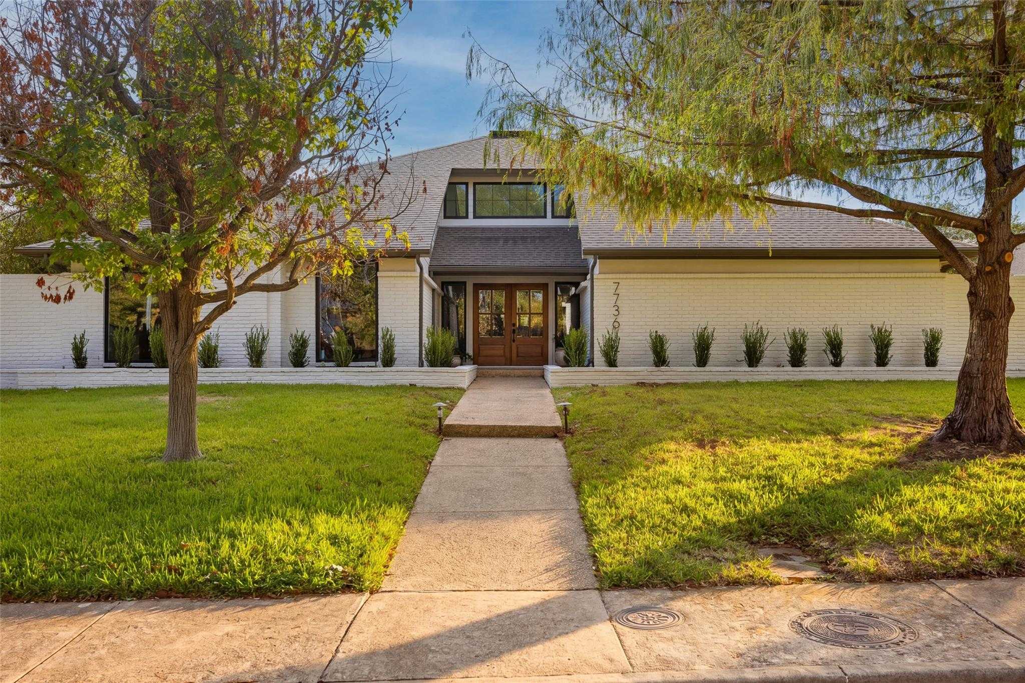 7736 Bantry Lane Dallas Texas United States, for Sale, residential, Joyce Kelly, Hummingbird Realty