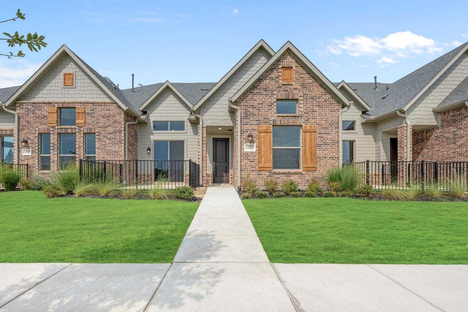 12823 Pine Ridge Trail Rowlett Texas United States, for Sale, residential,  , Orbit Realty Group