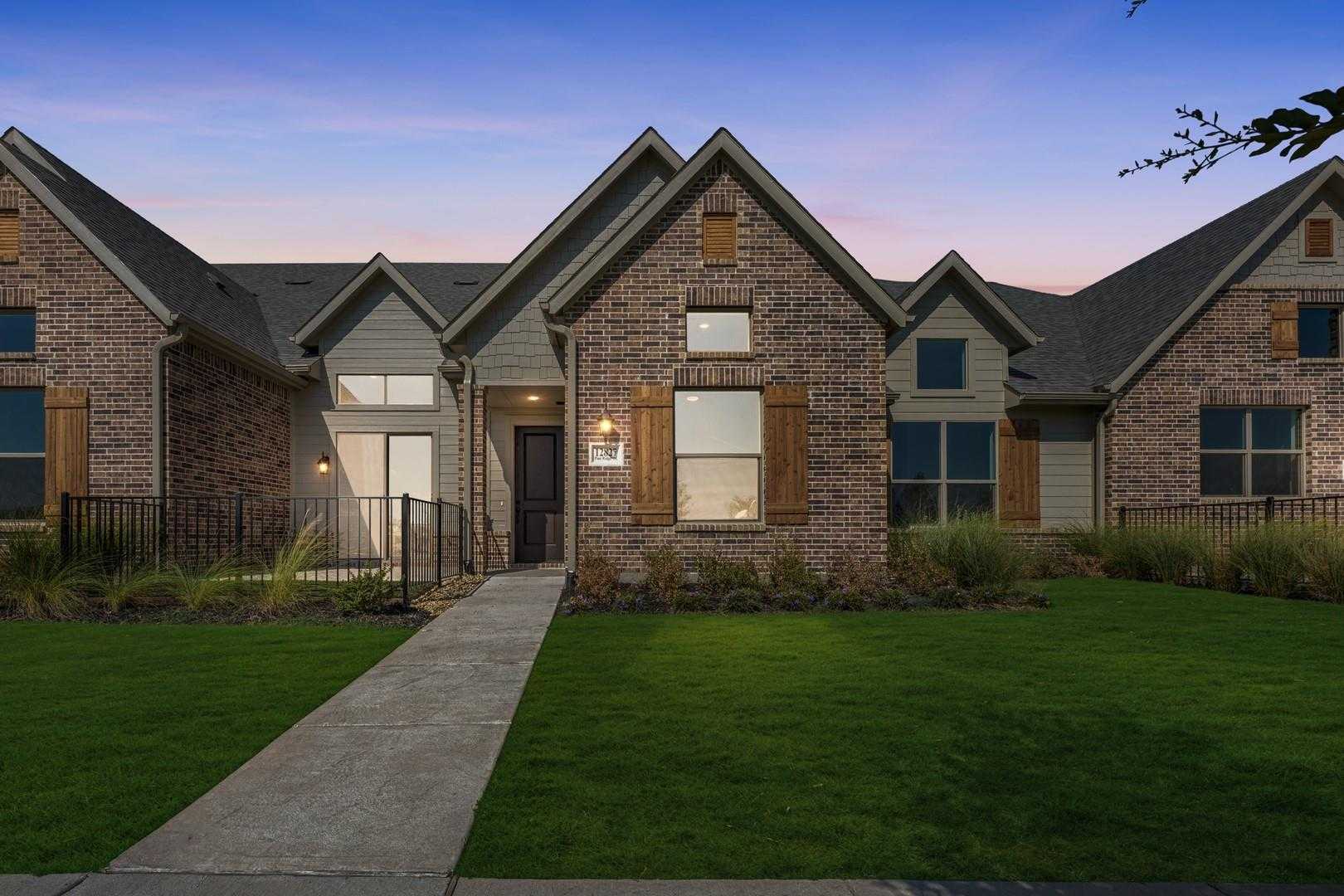 12827 Pine Ridge Trail Rowlett Texas United States, for Sale, residential,  , Orbit Realty Group