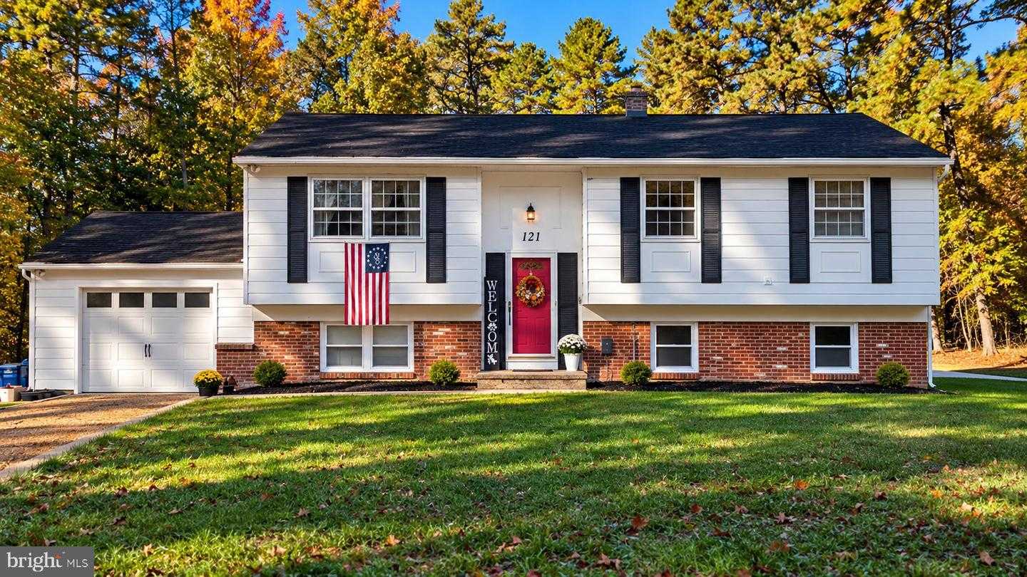 121 BURRS MILL ROAD Southampton New Jersey United States, for Sale, residential, Bruno Tarquinii, Fairfax Realty Premier