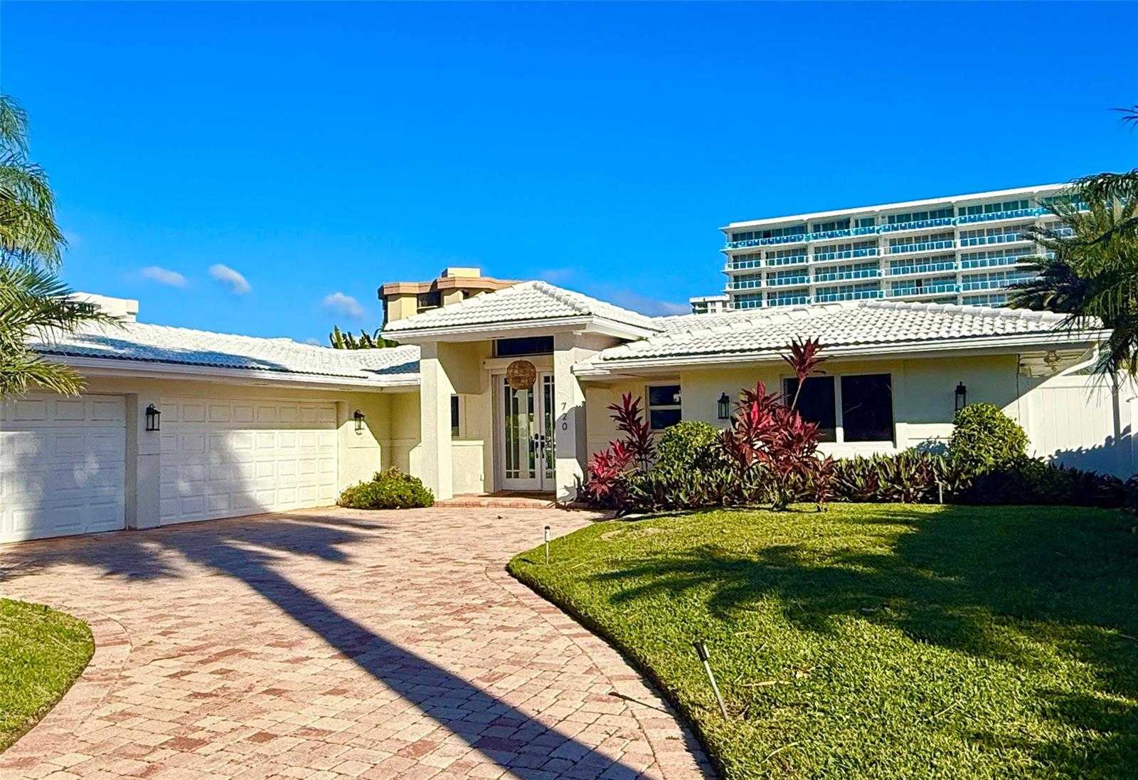 720 NE 28TH Avenue Pompano Beach Florida United States, for Rent, residential,  , D'Lux Real Estate Services, LLC