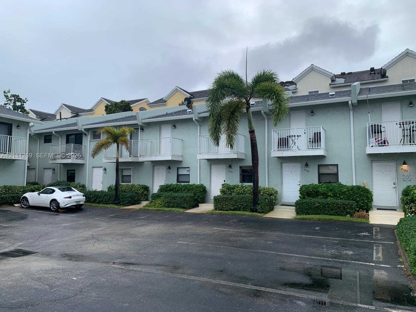 4123 NE 21st Ter  APT 4123 Lighthouse Point Florida United States, for Rent, residential,  , D'Lux Real Estate Services, LLC