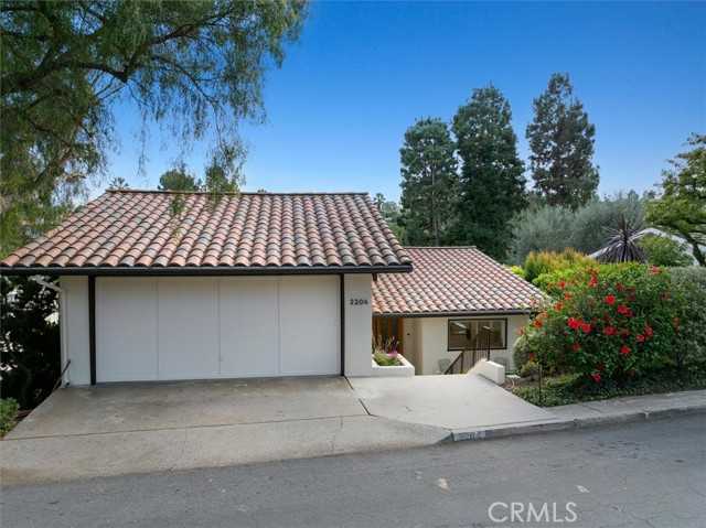 2204 Via Alamitos Palos Verdes Peninsula California United States, for Sale, residential, Nelson Vianna, LA Execs Group