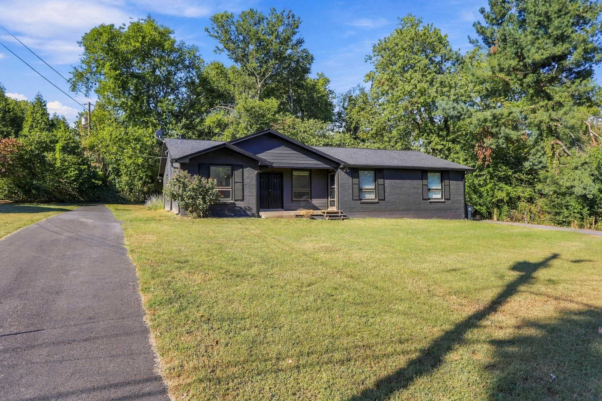 314 Lorna Dr Nashville Tennessee United States, for Sale, commercial, Amy Kempf, Reliant Realty ERA Powered