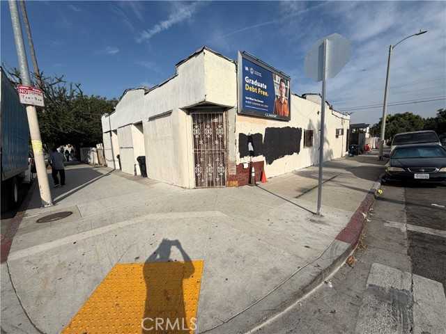 8230 S Main Los Angeles California United States, for Sale, commercial,  , Castle Rock Realty