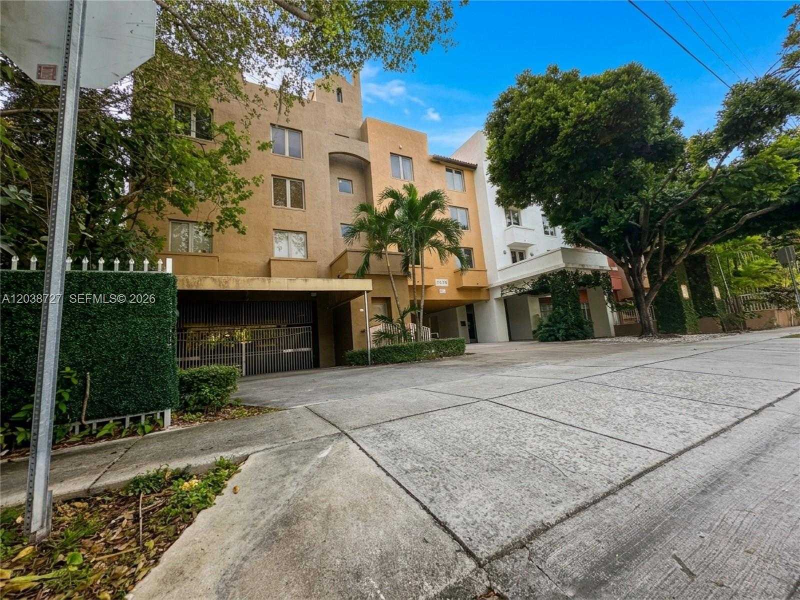 2630 SW 28th St  APT 44 Miami Florida United States, for Sale, residential, Nicholas Clark, Incom New Example Office