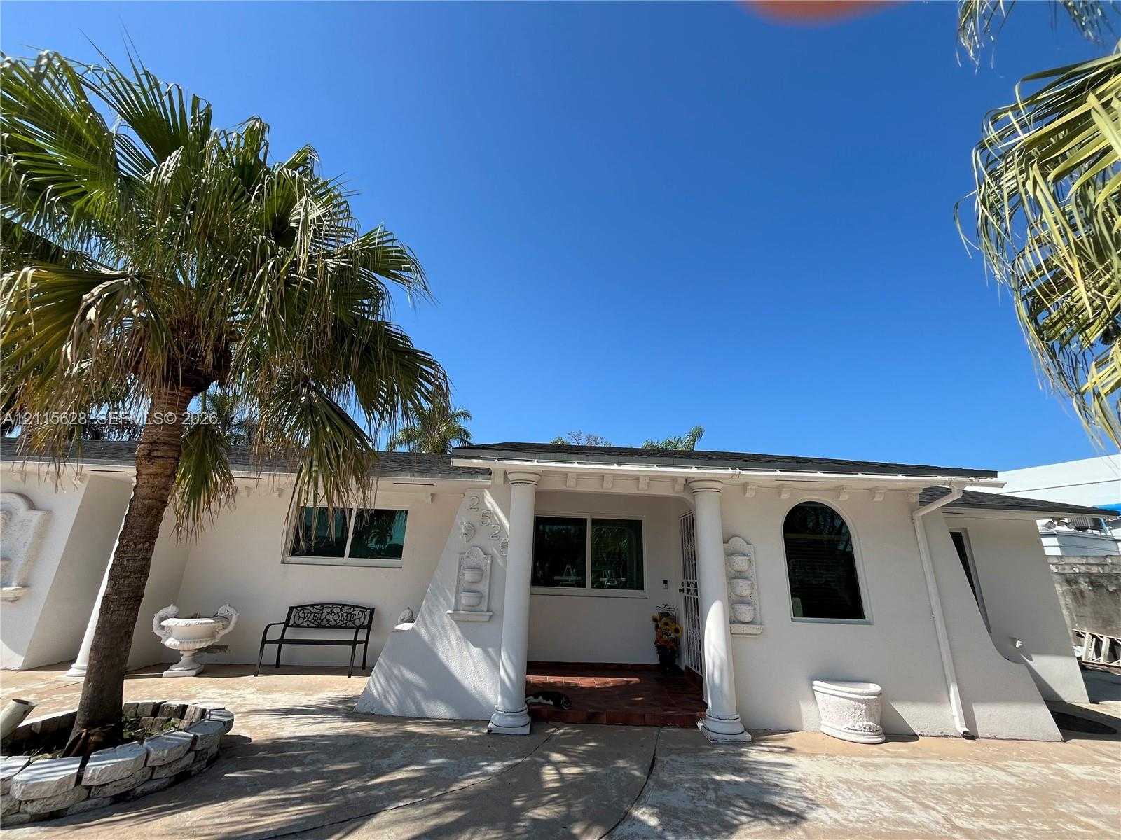 2525 SW 107TH CT Miami Florida United States, for Sale, residential,  , INCOM OFFICE EXAMPLE