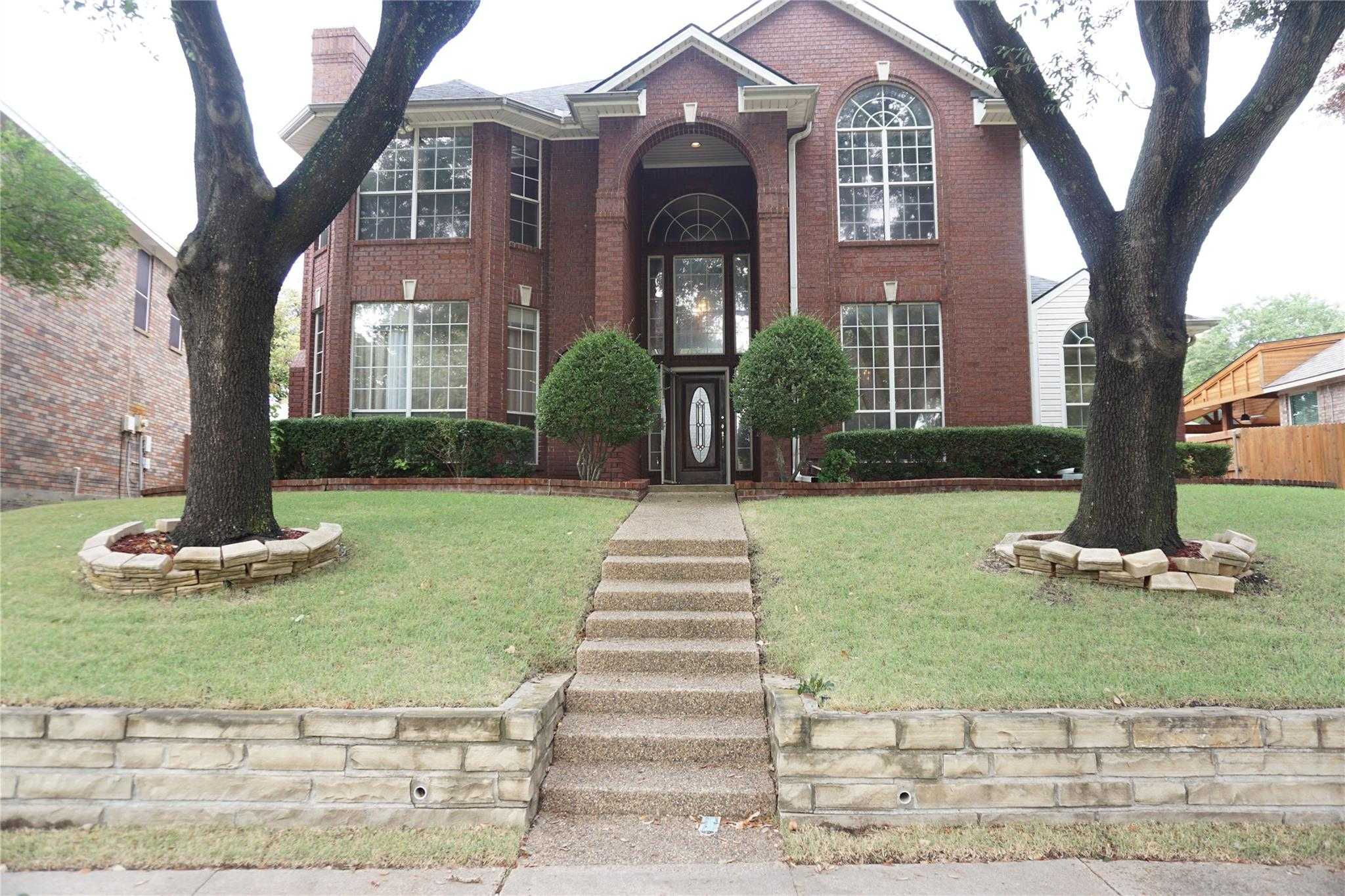 9101 Lakepointe Avenue Rowlett Texas United States, for Sale, residential, Rita Vera, Central Metro Realty LLC