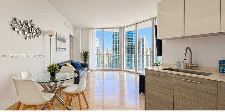 1300 Brickell Bay Dr  APT 3007 Miami Florida United States, for Sale, residential,  , INCOM OFFICE EXAMPLE