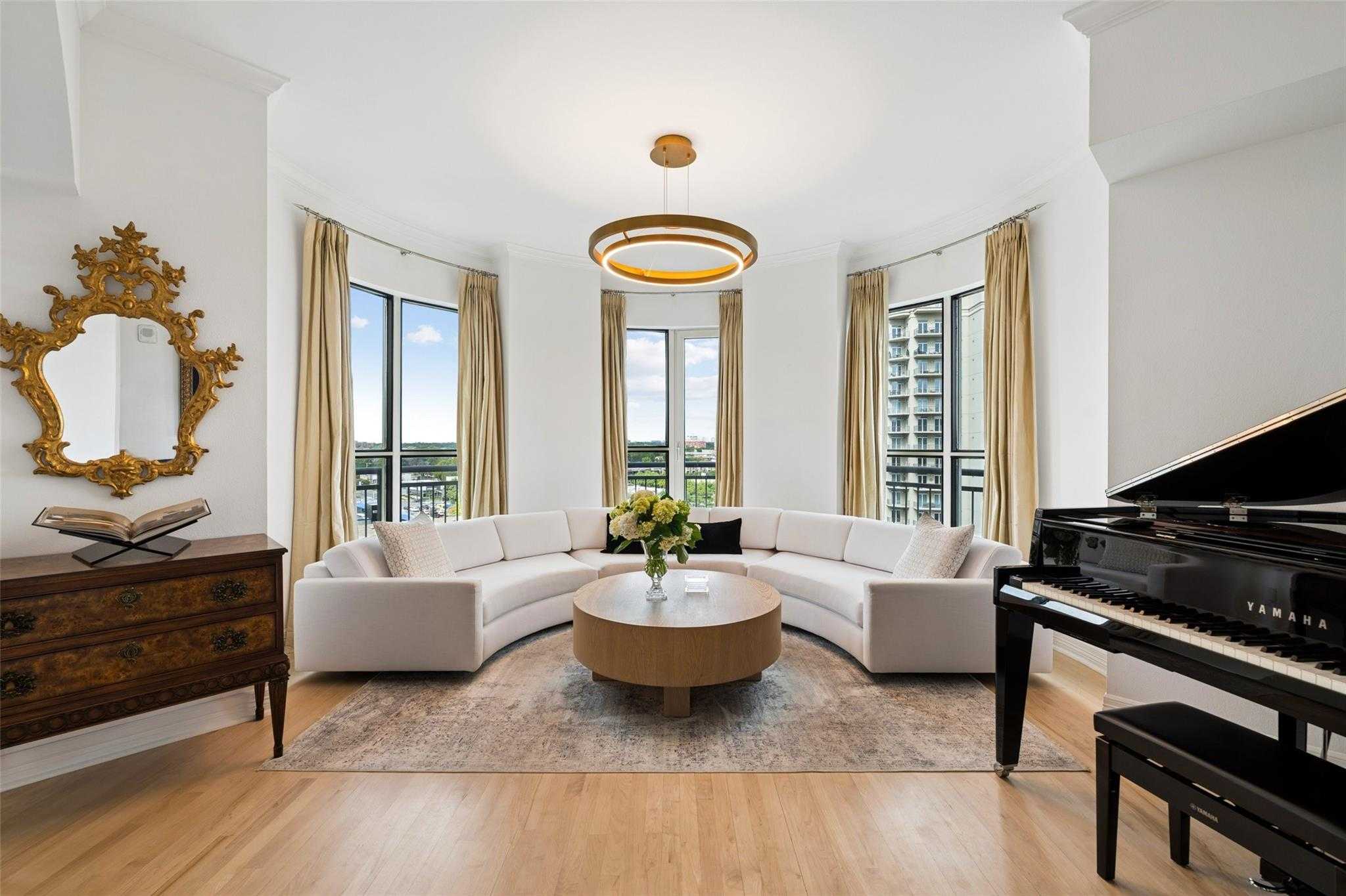 3401 Lee Parkway APT 1008 Dallas Texas United States, for Sale, residential, Joyce Kelly, Hummingbird Realty