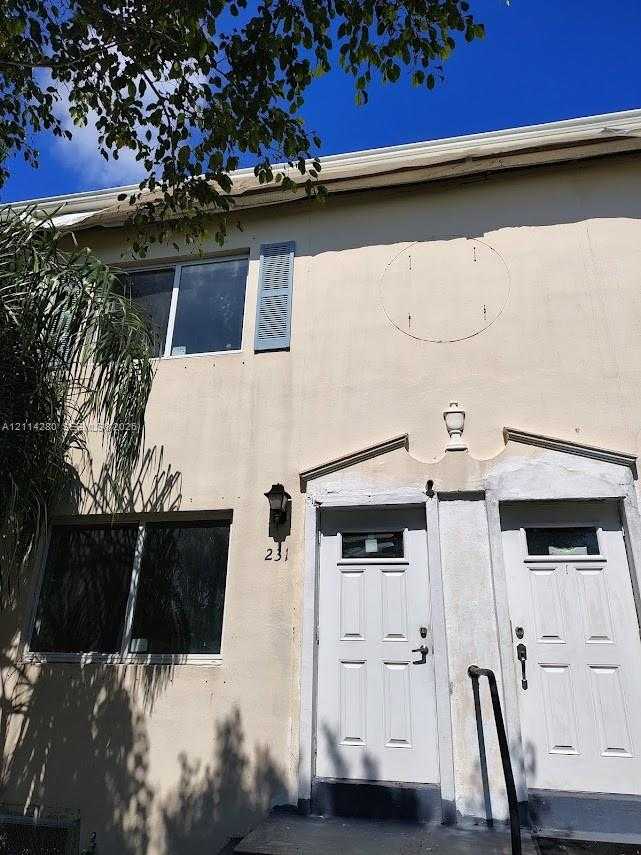 231 NW 83rd St  APT 231 Miami Florida United States, for Rent, residential, Sandra Benkahla, The 305 Agency