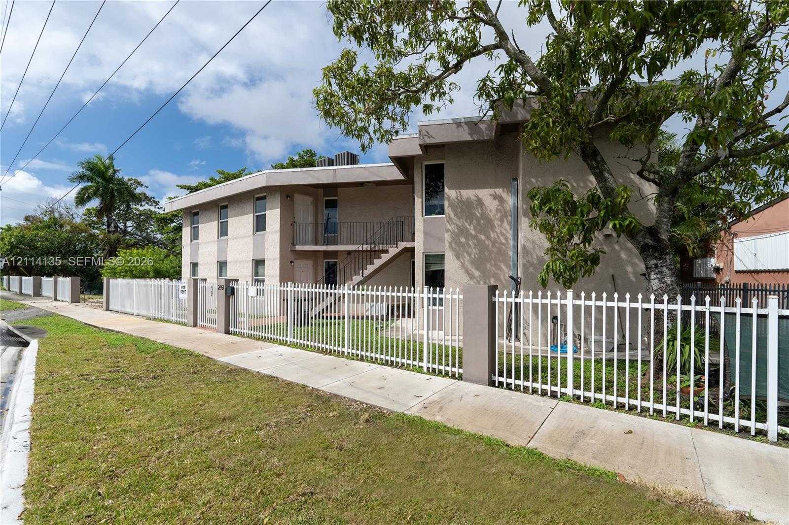 2651 NW 11th St  APT 2A Miami Florida United States, for Rent, residential, Sandra Benkahla, The 305 Agency