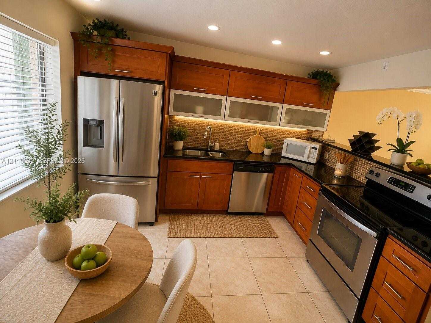 197 Lakeview Dr  APT 105 Weston Florida United States, for Rent, residential, Radmila Mandel, Florida Sky Realty Group